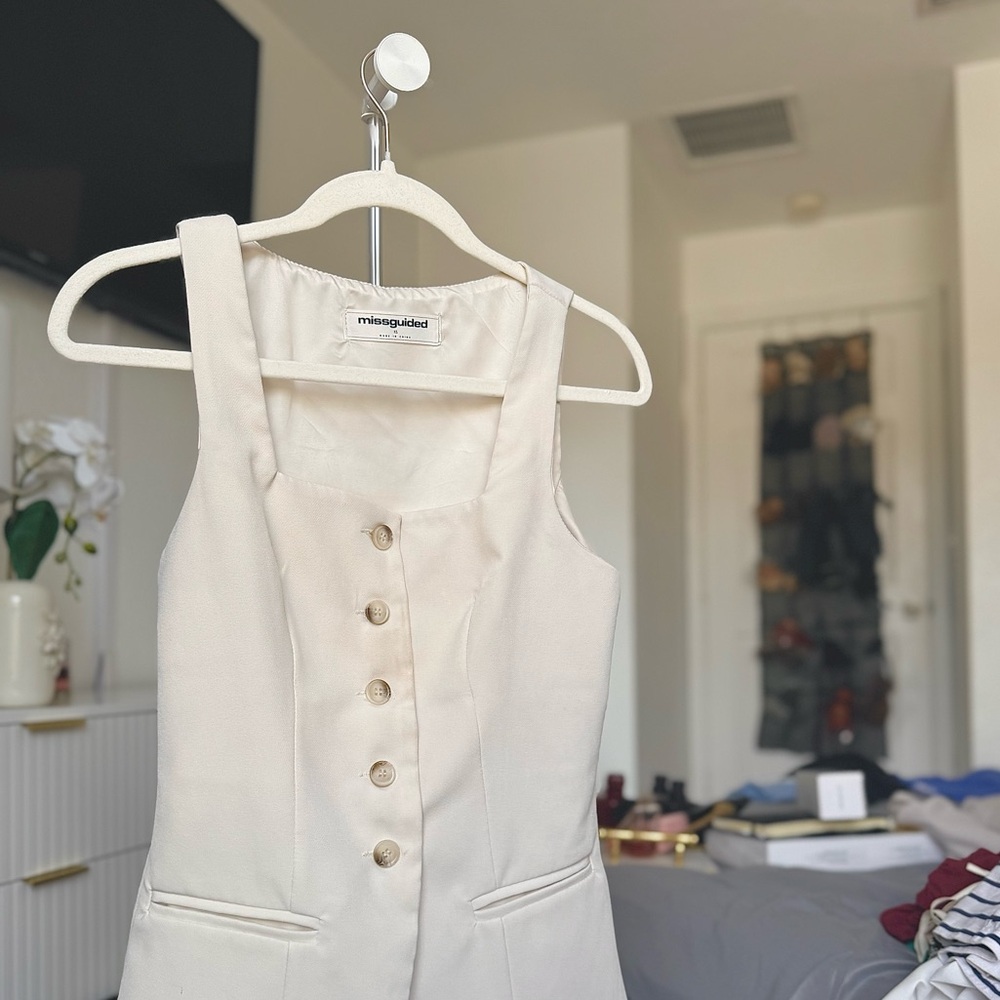 Cream Button-Front Vest😉 - Picture 4 of 4